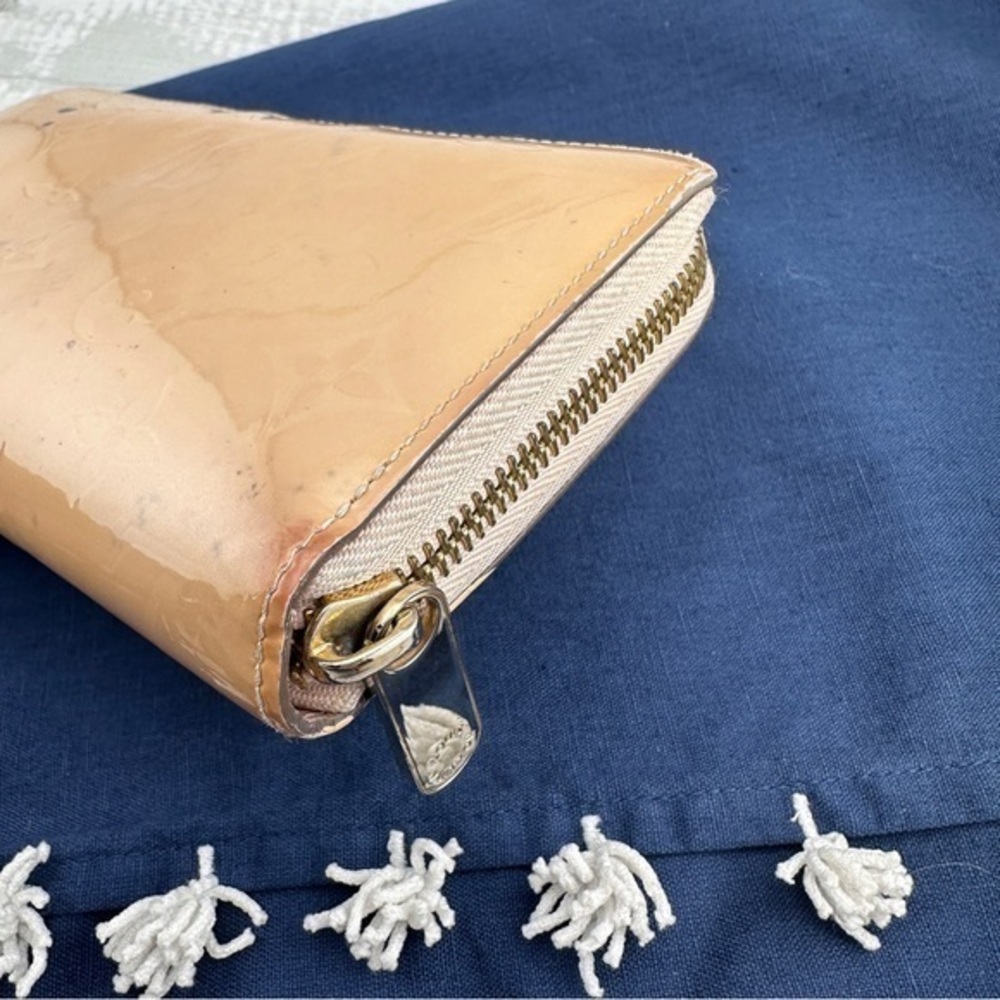 AUTHENTIC Louis Vuitton wallet. Tan. - Picture 11 of 15